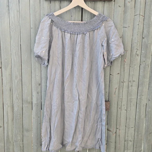 Neiman Marcus Off-Shoulder Dress with Pearl Details – Size 8 - Picture 2 of 2